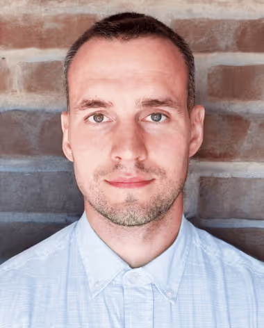 Alex Brynou profile image